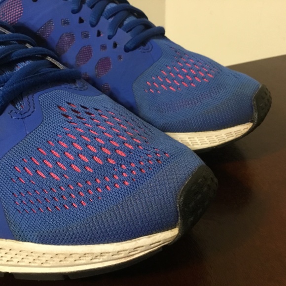 🎧Nike Zoom Size 7.5🎧 - Picture 5 of 10